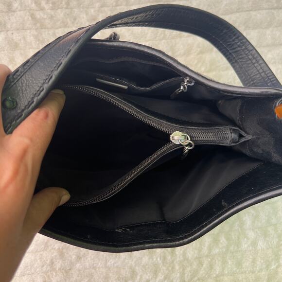 Cole Haan Black Leather Shoulder Bag Vintage Amber Handle Purse - Picture 5 of 10